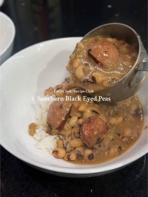 2025 begins with a healthier version of this southern classic…For the luck of course! 😜😋 #blackeyedpeas #neworleans #mealprepideas #healthyrecipes #betterchoicesco #letscookrecipeclub 