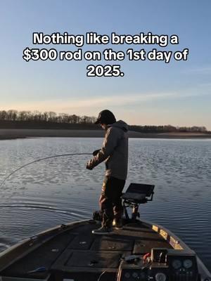 What a great way to kick off the new year. 🤣 #fishinf #bassfishing #basscatboats #lowrance #fishtok 