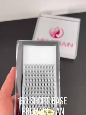 16D short base premade fan eyelash DM to me for free lash sample #lashfactory #helerainlashes #BeautyHacks #helerainlash #LashGoals #lashsupply