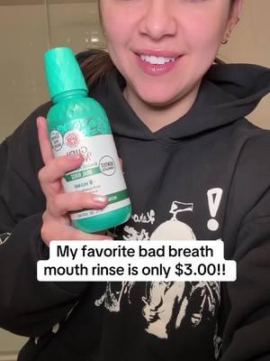 This is the best mouth rinse for bad breath!!! #dentalhygienist #badbreath #smellybreath #freshbreath #teeth #gums #healthymouth 