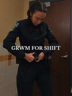 #policeoftiktok #policeofficer #copsoftiktok #firstresponders #coptok #policeofficersoftiktok #policetok #lawenforcement #cops #girlcop #femaleofficer #firstresponder #policeacademy #womeninlawenforcement #grwm #grwmforwork #grwmroutine #getdressedwithme 