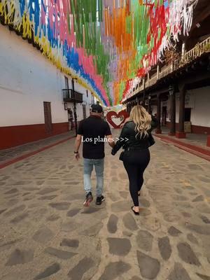 🇲🇽✨ #vacationmode #vacaciones #mazamitlajalisco #guadalajarajalisco #tlaquepaquejalisco #pueblomagico #explorando #aventuras #wanderlust #fernweh #mexicodesconocido #mexicolindoyquerido #kittychelas #couplestiktok #traveltiktok #husbandwife #marriedlife #travelingtheworld #travelingwithhusband 