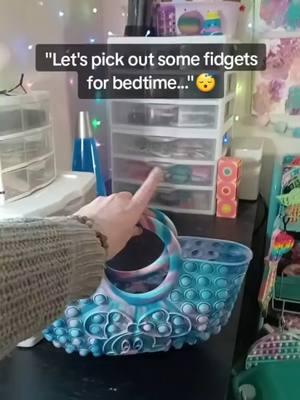 "Let's pick out some fidgets for bedtime..."😴🌙#fidgets #popit  #bedtimeroutine #fypfidgets #fidgetsforbed #nightroutine  #bedtimefidgets #quietfidgets #pickoutsomefidgets #adhd #adhdinwomen #adhdtoys #decompressiontoys #adhdtok  #insomniaisntajoke #insomnia #fidgetcreator #fidgetcollector  #pacificparadiseprints #3d #keybordfidget #fidgetcube #magneticfidget #fidgetslider #minifidgettoys #popitpets #minipopit #chuckleandroar  #tanglecreations #tangle #tanglefidgettoy #lildimpl #simpldimpl #fatbraintoys #needoh #needohball #squishy #stressrelieftoys #anxietyrelief 