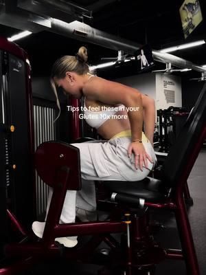 This is a great machine for juiiicy glutes if its done correctly:) so here are some tips to get the most out of hip abductions for your glutes, thank me later when youre dragging around a dumpy…  #gluteworkout #hipabductions #glutemachine #glutegrowth #workoutsforwomen 