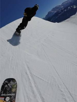 Frozen wave 🌊 @Chase Blackwell #snowboarding #snow #wintersports #fyp 