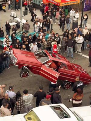 San Jose 🌴 #lowriders #lowriderlifestyle #impala #hopper #lowriderhoppers #hittinswitches #lowlow #lowridercars #sanjose #southbayvisions 