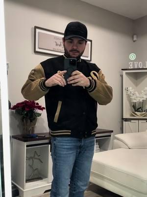 #men #jacket #fashion #fashiontiktok #chamarra #mensfashion #ropa #ropadecaballeros #sueter #trendingjacket #trending #clothes #menclothes 