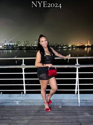 Happy New Year 🎆🥳🥂❤️ #thequeenmary #longbeach #nyeoutfit #nye2024 