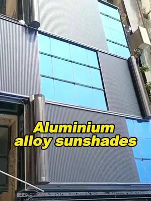 Outdoor sunroom glass roof shading, electric aluminum roller shutters.#blinds #shutter #shade #sunshade #breathable #homedecor #design #sunscreen #balcony #Home #interiordesign #shutter #rollershutters #awning #canopy #cover #aluminium