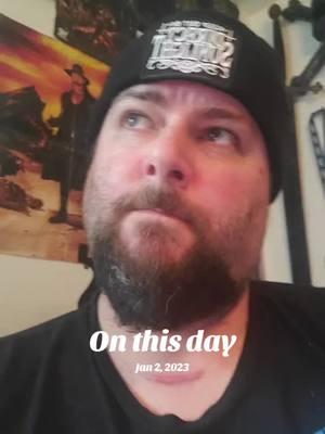 #onthisday #wonkywandtavern #chaimeratrinity #chaimerafamily #chaimera #ish #ishnessarmy #duckbuntheclown #duck #ducksducklings #shmeekinsbeautifulpeople #fatallegion 