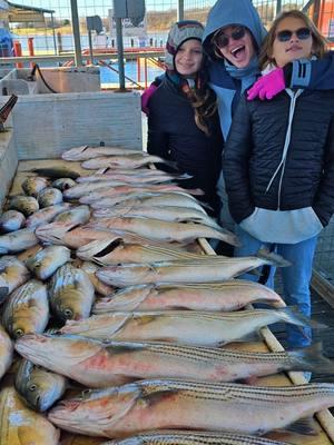 Lake Texoma was a blast. Best place to stay The Lodges at Fossil Creek. Best Guide - Gone Fishin' Guide Service. #striper #fishing #fishinglife #fish #fishtok #adventure #lake #oklahoma #laketexoma #kingston #fishingtiktoks 