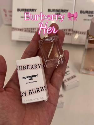 Burberry Her 🍓🍰#allaboutscents #fragrance #myanmartiktok🇲🇲🇲🇲 #yangon #scents #burmesetiktok #ရေမွှေး #miniperfume #burberryher 