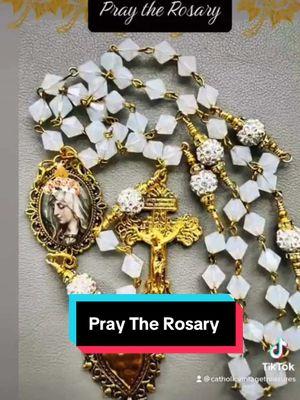 ##rosary #praytherosary #praytherosarydaily #santopadrepio #padrepio #cattolico #cattolica #catolica #catholic 