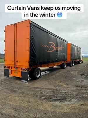 It’s been pouring down rain 🌧️ our curtain vans keep the straw moving into the press.  This allows us to make sure our customers orders are fulfilled on time.  #jesseboundstrucking #trucking #transportation #boundshay 