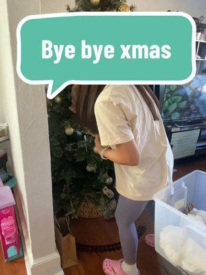 It’s time!!! . #housereset #takingdownchristmasdecorations  #xmasisover #CleanTok #cleaning #winterbreack #xmas2024 