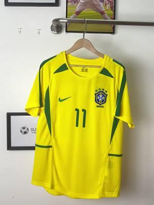 Brazil 2002 home shirt#brazil #brazil2002 #Soccer #soccerjersey #football #futbol #jersey #foryoupage #ronaldo9 #ronaldinho 