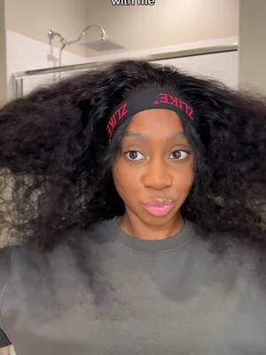 This was easier than expected😅 I’m wearing length 24 inches = $168 and Extra 22% Off Code: TT22! L1nk 1n b!o to get the same wig from @zlikehair @zlikehairstore  #zlikehair #zlikewig #360lace #wiginstall#glueless#grwm #lacefrontwig #hairstyles#fyp