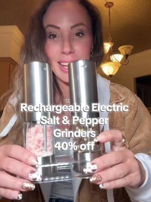 These rechargeable electric salt and pepper grinders make things even simpler in the kitchen. YES PLEASE! #electricsaltandpeppergrinder #rechargeablesaltandpeppergrinder #saltandpeppergrinder #saltandpeppershakers #kitchengadgets #spotlightfinds #TikTokShopHolidayHaul #tiktokshopnewyearnewaura #tiktokshopendofyeardeals 