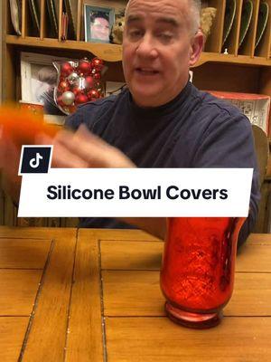 Another gamechanging kitchen hack!!😀 #siliconebowlcovers #bowllids #kitchenhack #siliconepotcover #reusablelids #kitchengadgets #newyearnewaura 