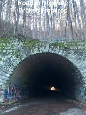 #brysoncitync #rdtonowhere #tunnel #Hiking #hikingnc #horsebackriding #lakeviewdr #fontanalake #fontanadam #greatsmokymountainsnationalpark 