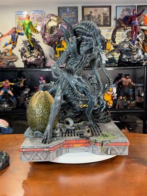 HUGE ALIEN WARRIOR STATUE from @prime1studio  #Viral #viraltiktok #trending #viralvideo #xenomorph #alien #aliens #facehugger #statue #collection