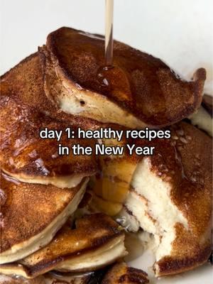 skinny and yum #healthypancakes #2025recipe #bananapancakes 