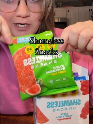 Low calorie, low sugar and high fiber candy? Seriously amazing! #shamelesssnacks #candy #lowsugar #lowsugarsweets #fiber #ketosnack #glutenfreesnacks 