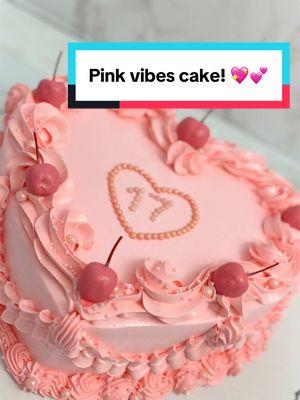 Decorate this Girly cake with me! 💖💕 & Happy New Year to all my besties! Love yall 🫶🏼 #felipescreations #felifans #besties #girlycake #pinkcake #glittercake #heartcake #vintagecake #baker #bakersoftiktok #fypシ 