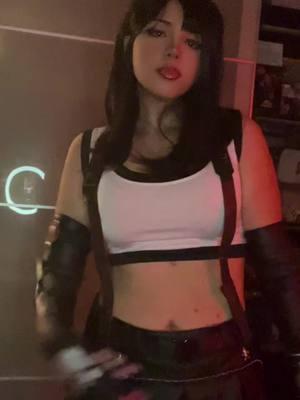 Chat ik nothing about ff7 😔 #cosplay #fypシ゚ #ff7 #finalfantasy #finalfantasycosplay #tifalockhart #tifalockhartcosplay 