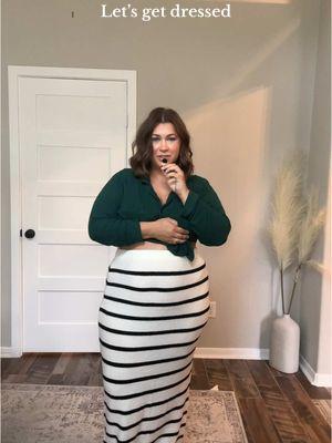 Saw this skirt on @TAYLOR & had to buy it immediately  #tryon #outfitinspo #midsize #plussize #gdwm #getdressedwithme #midsizefashion #midsizefashion #outfit #midsizeoutfits #midsizeoutfitinspo #plussizeoutfit #plussizeedition @boohoo @Free People 