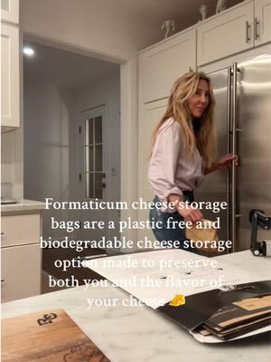 #Inverted #plasticfree #cheese #cheesestorage #toxinfree #storageideas #microplastics #womenshealth #menopausesupport #cleaneating #mykitchen #healthyliving #over50 #prada #classicstyle #longevity #detox #levis @Formaticum 