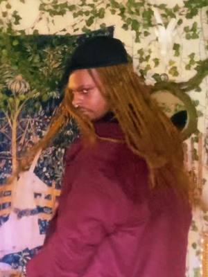 I haven’t worn my locs straight in a while, look at the swish. #Runway #longlocs #menwithlocs #fashion #fitcheck #OOTD #menstyle #thrifted #thriftedfashion #whimsygoth #whimsical #faecore #fairycore #winterfashion #brassjewelry #piercings #fyp 