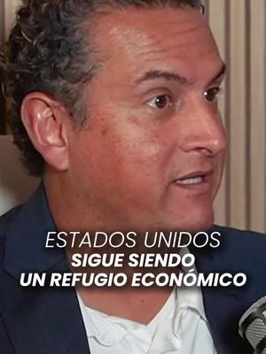 A pesar de las deudas que tiene EUA, el dólar americano sigue siendo el refugio económico. Tiene las mejores calificaciones. Escucha mi podcast: https://s.mtrbio.com/rkxtixsbau #emprendimiento #tipsdenegocios #impuestos #negocioslatinos