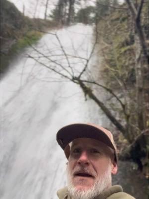 And you should too #ianthemailman #dancingmailman #pnw #waterfall #tlc #hiketok #getoutside #MentalHealth #22 #wahclellafalls #84 