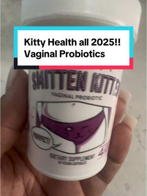 I love this Vaginal Probiotic!! Ladies, we are bringing in 2025 in fresh, clean & healthy!! @Legendairy Milk  #vaginalprobiotic #probiotic #womenshealth #femininehygiene #phbalance #urinarytractinfection #yeastinfection #smittenkitten #fyp #fypシ #foryoupage 