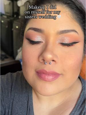 Eyes:  @r.e.m. beauty Ozdust eyeshadow palette & liquid eyeshadow in “Fembot” Lips: Galinda makeup set lipstick in “you’ve been galinda-fied” 🩷 #matronofhonor #maidofhonor #bridesmaidmakeup #weddingmakeup #weddingmakeupideas #simplemakeup #naturalmakeup #weddingmakeuplook 