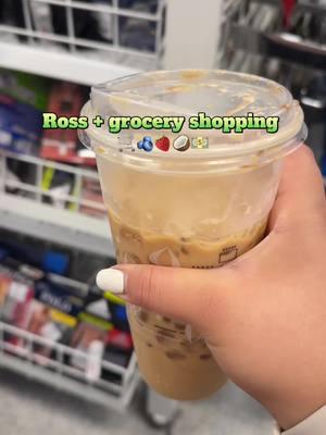 Does anyone else prefer doing errands with someone 🧐 🙂‍↔️💞 #foryoupage #groceries #ross #brotherinlaw #babygirl #firsttimemom #explore #momduties #satisfying #comida #hatelonliness #MomsofTikTok #foryoupageofficiall 