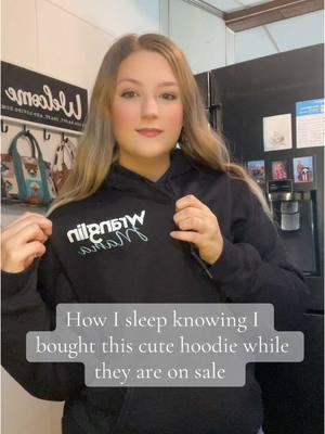 Absolutely obsessed! Super warm as well! Definitely gonna be my go to hoodie this winter. #wraglinmama #hoodie #womenshoodie #westernhoodie 