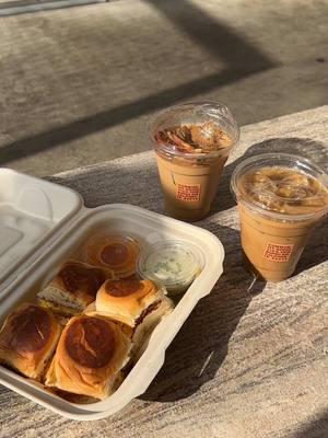 looking back i’m craving the sliders #communitygoods #lacoffeeshops #lacoffee #FoodTok #sliders @Hafeeza Sheikh 