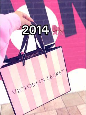 so happy my victoria secret hasn’t been updated to a white cube 🙃 #fyp #nostalgia #2014 #2014vibes #2014songs #2014aesthetic #2014instagram #oldig #2014fashion #tumblr #tumblraesthetic 