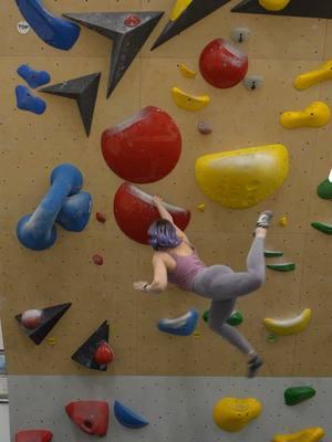 Love visiting new climbing gyms! #climbing #bouldering #climb #climbingtiktok #boulderingtiktok 