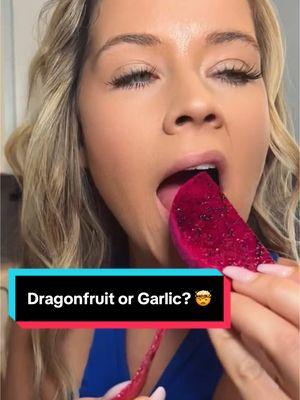 Dragonfruit taste test but... it tastes like GARLIC?! 😳 Am I the only one who’s had this happen? 🤯 #DragonfruitTasteTest #HealthyLunch #FoodTest #Mustard #TasteTestChallenge #UnexpectedFlavors