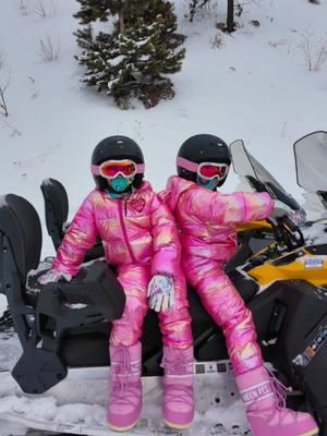 Snowmobiling❄️ #winterpark #colorado #snowmobiling #snow 