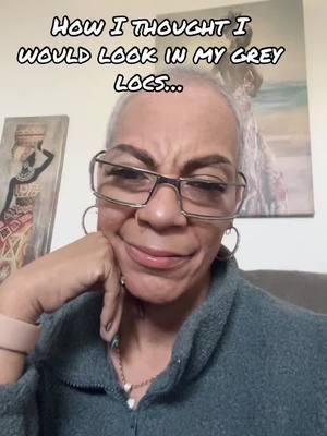 #늙음필터 you better hush!!!! #thedotcrnp #transitions #over50club #50andfabulous #greyhair #greyhairdontcare #hairtok #pixicut 