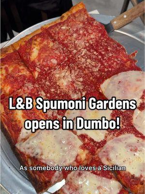 Welcome to Dumbo, L&B! 🍕 #pizza #pizzeria #dumbo #brooklyn #newyorkcity #nyc #nycbucketlist #nycfood #sicilianstyle