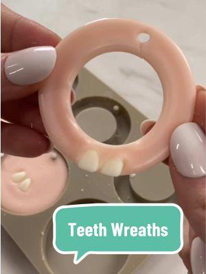 If you’re in search of a gift idea, look no further! Teeth wreaths are perfect for friends and/or enemies! 👀🦷✨ They may look scary but they smell amazing. 👃 #candlescience #DIY #diycrafts #oddlysatisfying #waxmelts #teethtok #teeth 