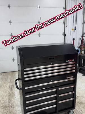 Nice starter toolbox for sure! What do you guys think? #toolboxtour #toolbox #huskytoolbox #toolbox #snapontools #husky #icontools #pittsburghtools #newmechanic #mechanic #lubetech #snaponlife #mddp #firsttoolbox @Mark DeCola @Jordan Campbell 