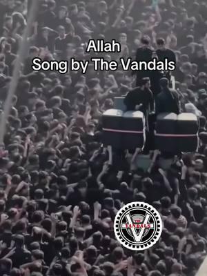 #allah #thevandals #islam #punk #danceparty #islamicmen #makemestrong #god #theonlygod #muslim #christian #religion #worldreligion #badreligion #punkrock #90spunk