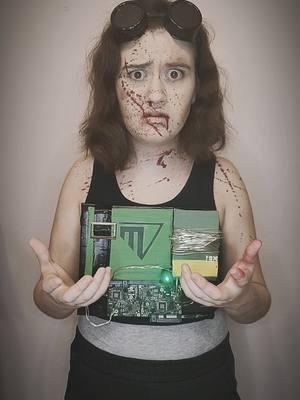 "We're all getting better together." #outlast #outlastcosplay #reagent #reagentcosplay #theoutlasttrialscosplay #theoutlasttrials #outlasttrialscosplay #outlasttrials 