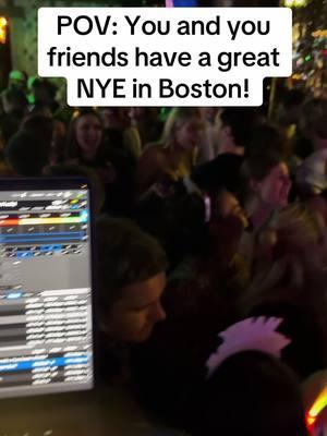 Whitebull Tavern was lit on NYE! #boston #bostontiktok #bostonnightlife #fyp